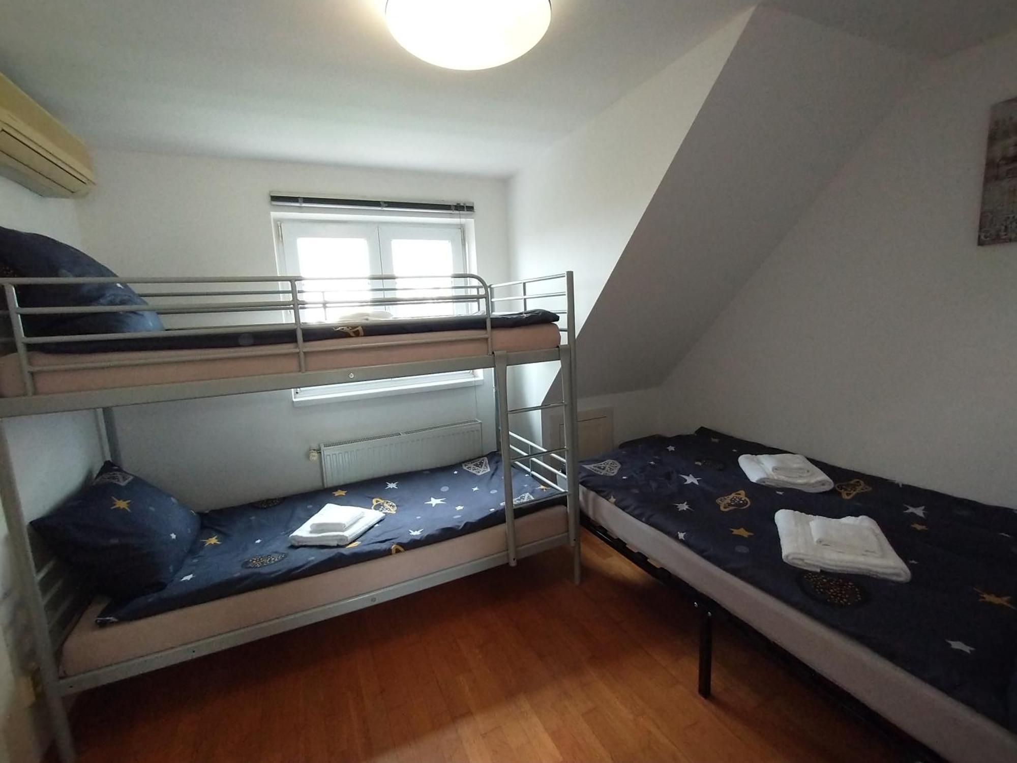 Duplex With Garden * Praga